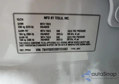 2025 Tesla Model Y from USA, damaged, VIN 7SAYGDEE0SF223382